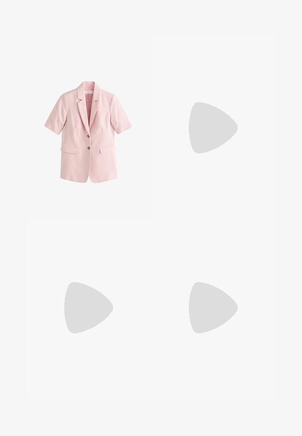 Blazer en lin rose clair à manches courtes, avec revers crantés, deux boutons et deux poches avant à rabat.; Gina Tricot MIA BLOUSE - T-shirt à manches longues - flowerfield; Jupe maxi plissée en taupe, dotée d'une taille lisse et d'une silhouette fluide. Fabriquée en matériau léger et transparent avec une texture fine.; Ballet flats de couleur crème avec un bout arrondi, un petit nœud sur le devant et une semelle beige texturée. Matériau synthétique lisse.
