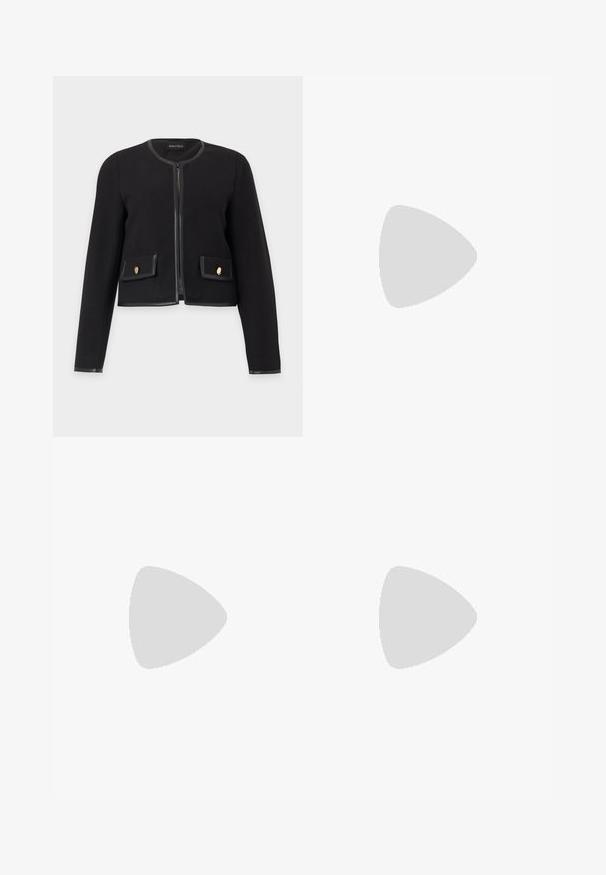 Veste courte noire à manches longues avec encolure ronde, fermeture éclair devant, deux poches à rabat avec boutons dorés et détails en cuir.; Chemise blanche boutonnée en coton, ornée de petits embellissements argentés dispersés. Manches longues et col classique.; Pantalon noir taille haute à jambes larges avec six boutons décoratifs dorés disposés en deux rangées verticales près de la taille.; Escarpin en cuir verni noir à talon haut, avec un bout pointu, une bride réglable à la cheville et des côtés ouverts. Texture lisse.