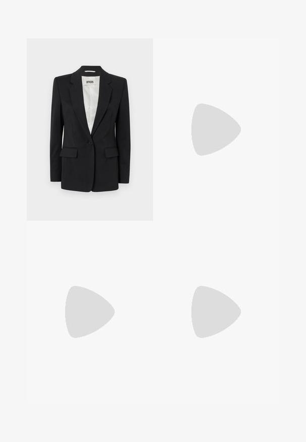 DRYKORN ATLIN - Blazer - black; Débardeur noir sans manches en tissu côtelé, avec un col rond et une coupe ajustée, à la texture douce et sans motifs.; Pantalons beiges ajustés avec une coupe droite, présentant un devant plat, des passants de ceinture et une texture lisse. Pas de poches ni de motifs visibles.; Sandales à talons ouverts en cuir verni noir, avec un design supérieur incurvé et un talon aiguille effilé. Finition lisse et brillante.