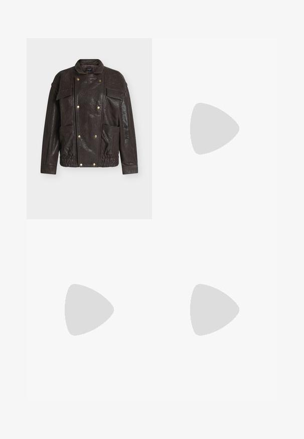 Veste marron en similicuir avec col montant, poches avant, ferrures dorées et finition texturée. Conception avec taille cintrée.; Top marron côtelé à manches longues avec encolure dégagée, deux boutons à l’avant et bordure en dentelle autour du col.; Pantalon marron à jambes larges avec taille haute, fermeture avant à boutons et fermeture éclair, et poches latérales, présenté à plat sur fond blanc.; Talons slingback en cuir verni brun avec un bout pointu, un talon fin, et une sangle réglable avec une petite boucle.