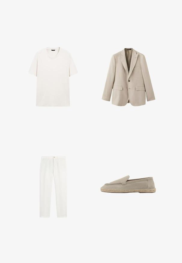Beige enkeltknotters herreblazer med hakkede revers, to frontlommer med klapper, en brystlomme og en synlig knap, vist på hvid baggrund.; Lys hvid kortærmet t-shirt med rund hals, vist fladt med synlig halslabel mod en hvid baggrund.; Hvide bukser med lige ben, bæltestropper, forlommer og knaplukning i taljen.; Beige ruskind slip-on loafer med vævet jute sål, syningsdetaljer langs overkanter, flad hæl og rundet tå.
