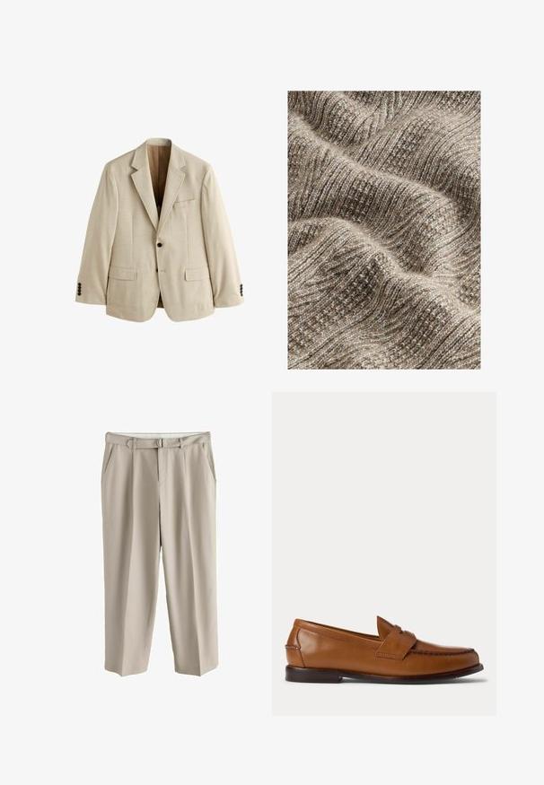 Beige herenblazer met een ingesneden revers, twee klepzakken aan de voorkant, één borstzak en twee zwarte knopen op elke manchet.; Getextureerde bruine gebreide stof met een golvend patroon, met verschillende tinten beige en lichtbruin. Zachte, gezellige uitstraling met zichtbare steken.; Beige broek met wijde pijpen, riemlussen, twee zijzakken en een bijpassende stoffen riem met metalen D-ring gesp.; Bruine leren penny loafer met lage hiel en gestikte details aan de voorkant en zijkanten, zijaanzicht op een witte achtergrond.