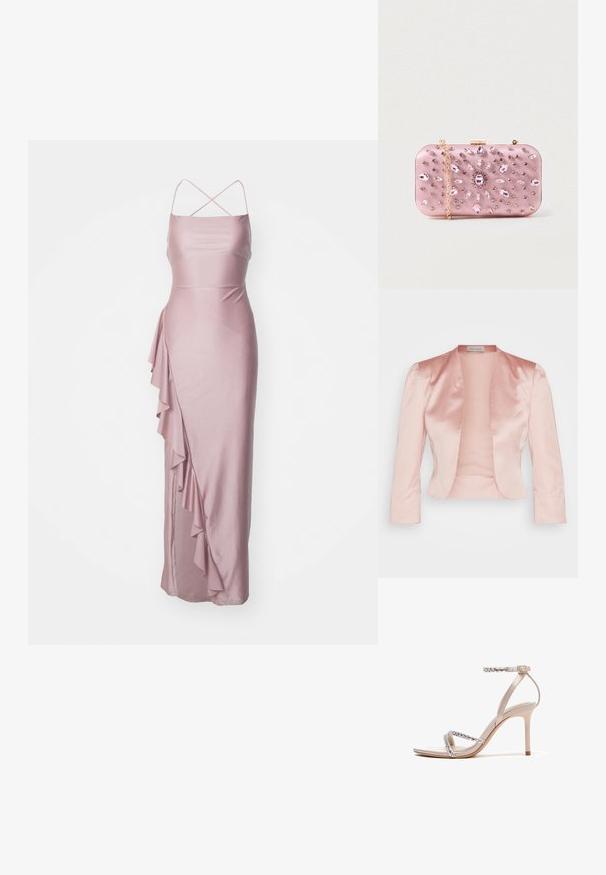 Lys pink satinjakke med skræddersyet design, sjalskrave, lange ærmer og åben front, der har en glat tekstur og ingen lukninger.; Lang, tætsiddende pink satin kjole med spaghetti stropper, en sidelæbe detalje og en glat tekstur. Klassisk design til formelt tøj.; Beige højhælet sandal med tynde stropper prydet med små rhinsten og en ankelstropp med spænde, vist i profil mod hvid baggrund.; Lyserød satin clutch med juvelbesætninger, rektangulær form, guld kæde og lås, prydet med et blomstermotiv i rhinsten.