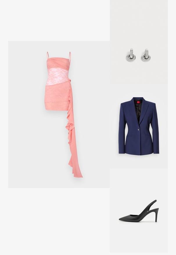 Marineblauwe getailleerde blazer met sluiting met één knoop, revers met inkeping, voorzakken en een gevoerde binnenkant met een gladde textuur.; Roze cocktailjurk met een aansluitend lijfje met plooiing, kantaccenten, spaghetisbandjes en een gedrapeerde ruches aan één kant.; Zwarte leren slingback hoge hakken met een puntige neus, met een uitsparing aan de voorkant en een dunne stilettohak.; Een paar kleine, glanzende zilveren creolen met een ronde basis, afgebeeld op een effen lichte achtergrond.