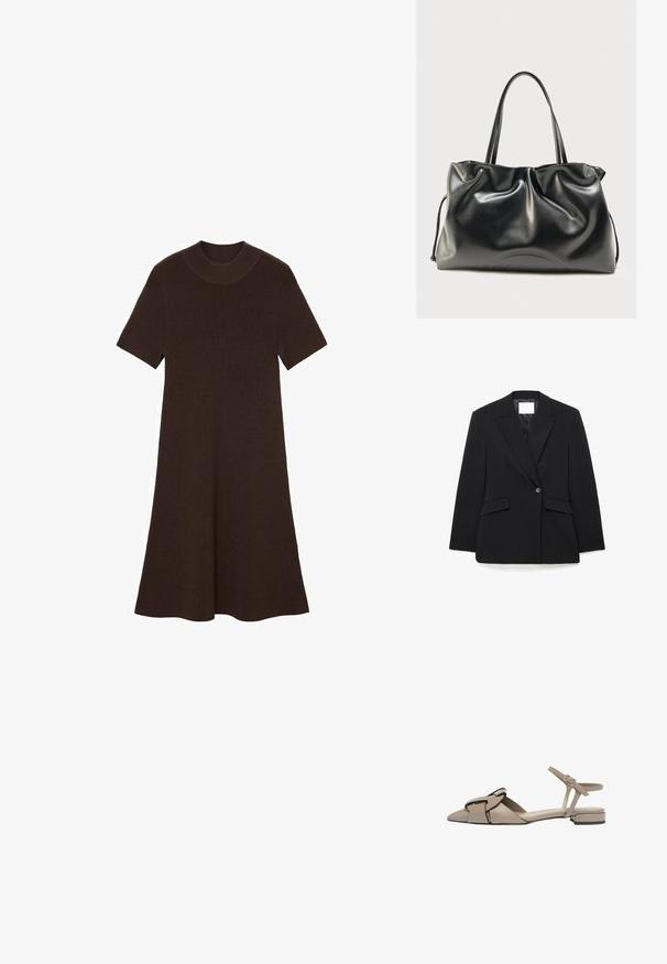 Schwarzer, maßgeschneiderter Blazer mit Reverskragen, Ein-Knopf-Verschluss, zwei Fronttaschen und einer strukturierten Silhouette aus glattem Stoff.; Braun gestricktes Kleid mit kurzen Ärmeln, einem runden Halsausschnitt und einer ausstellenden Silhouette. Strukturierter Stoff mit einem gerippten Muster.; Beige flache Sandale mit spitzer Zehenpartie, schwarz abgesetztem dekorativem Vorderriemen, Knöchelriemen mit Schnalle und niedrigem Blockabsatz.; Schwarze glänzende Leder-Shoppertasche mit zwei Schulterriemen und leicht zerknitterter Textur, vor einfachem hellem Hintergrund präsentiert.
