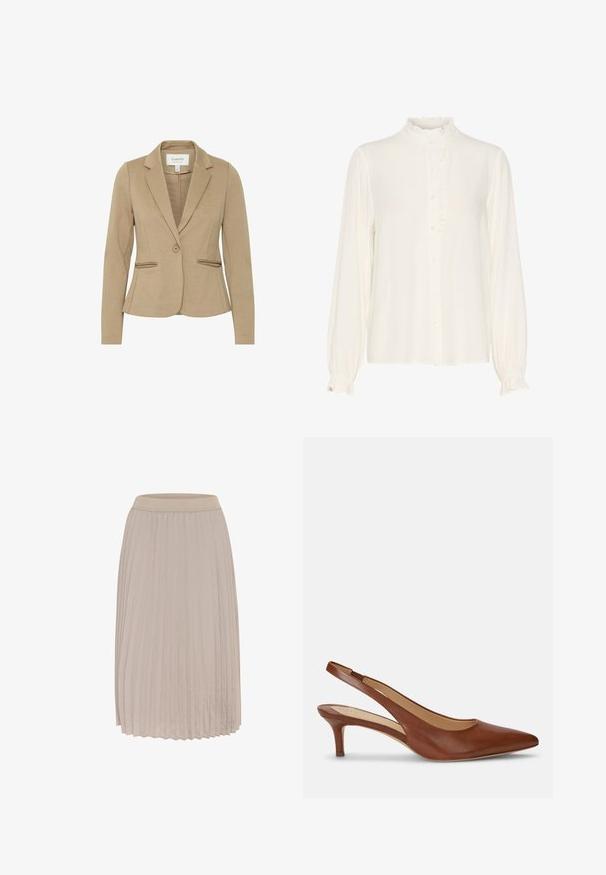 Beiger Blazer mit Reverskragen, einreihigem Knopfverschluss, zwei vorderen Taschen und taillierter Passform, gefertigt aus einem strukturierten Stoff.; Weiße Bluse aus glattem Stoff, mit einem gerafften hohen Kragen, Knopfleiste und langen Ärmeln mit Bündchen.; Faltrock in hellem Beige, mit einem elastischen Bund und einer weichen Textur, der vertikale Falten aufweist, die eine fließende Silhouette schaffen.; Brauner Leder-Damenslingback mit spitzer Schuhspitze und niedrigem Kittenabsatz auf weißem Hintergrund.