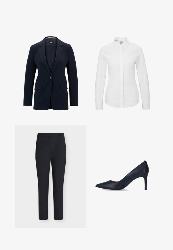 Navyblazer aus glattem Stoff, mit einem knöpfbaren Verschluss, Reverskragen und zwei vorderen Taschen. Schlichtes, tailliertes Design.; Weißes Langarm-Hemd mit Knopfverschluss aus strapazierfähiger Baumwolle, klassischem Kragen, vorderem Knopfverschluss und taillierter Passform. Glatte Textur, ohne Muster.; Schwarze, maßgeschneiderte Slim-Fit-Hose mit Gürtelschlaufen und verdecktem Frontverschluss, auf weißem Hintergrund dargestellt.; Marineblaue Pumps aus glattem Leder mit spitzem Zehenbereich und schlankem Absatz. Einfaches Design ohne zusätzliche Verzierungen.