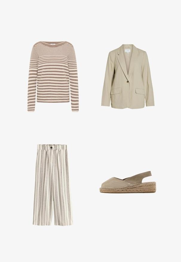 Lichtbeige blazer van gestructureerde stof. Heeft een enkel knoopsluiting, notch-lapels en twee voorzakken.; Gestreepte trui in beige en crèmekleurig, met lange mouwen, een brede halslijn en een structuurgebreide ontwerp.; Witte broek met wijde pijpen en verticale beige en grijze strepen, knoopsluiting en riemlussen.; Beige suède espadrille sandaal met open hiel, gesloten teen, gevlochten jute plateauzool en hielriem.