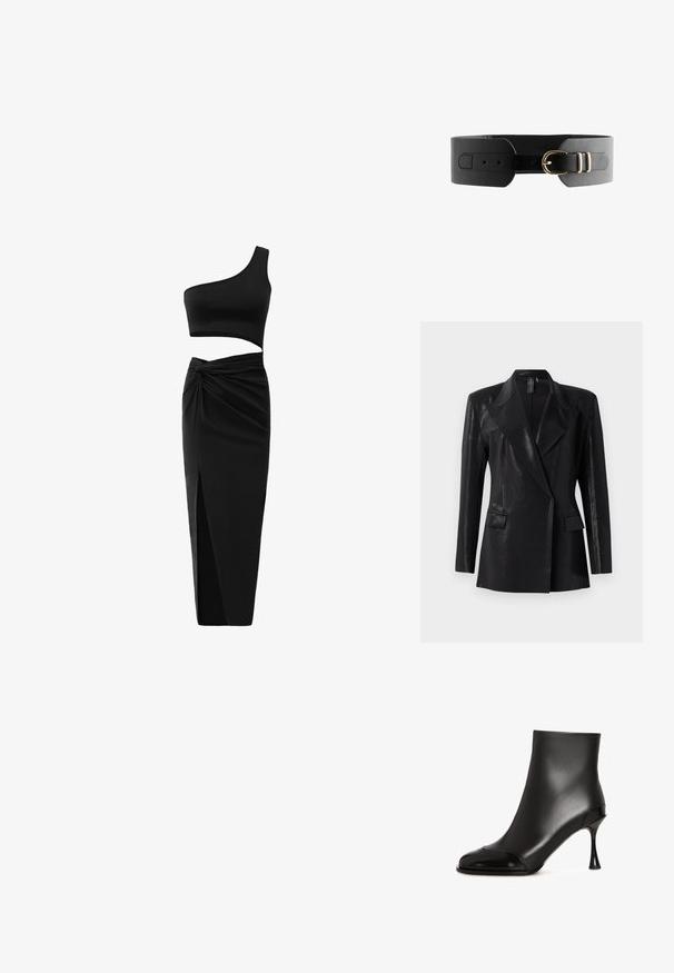 Zwarte blazer met een glanzende afwerking, voorzien van een geknipt revers, twee voorzakken en een getailleerd silhouet. Lange mouwen ronden het ontwerp af.; Zwart twee-delig outfit met een één-schouder crop top en hoge taille rok met een gedraaide detail en een zijsplit. Glad materiaal.; Zwarte enkelboots van soepel leer met een glanzende neus, met een taps toelopende hak en een strak, figuurvormend ontwerp.; Zwarte leren riem met een brede band, voorzien van een goudkleurige dubbele gesp en meerdere gaten voor verstelbare maat. Soepele textuur en strak ontwerp.