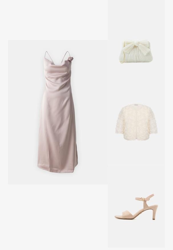 Witte korte mouwen jas bedekt met 3D bloemapplicaties met een ronde halslijn en open voorkant.; Satin slipdress in lichtroze met dunne bandjes en een gedrapeerde halslijn, voorzien van een rozenaccent op de linkerschouder.; Beige suède hoge hak sandaal met een smalle enkelband, open tenen en een taps toelopende hak van 7,5 cm; heeft een gouden gesp-detail.; Witte geplooide clutchtas met een opvallende strikdetail en een gouden kettinghengsel. Zachte textuur met een geplooid ontwerp aan de voorkant.