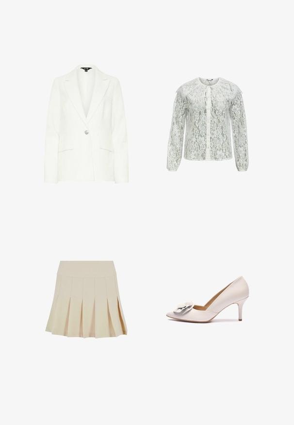 Hvid tekstureret blazer med reverskrave, to frontlommer og en enkelt metallisk knaplukning. Elegant og skræddersyet design.; Hvid blondebluse med lange ærmer, blomstermønster, knaplukning foran, rund hals og en lille sløjfedetalje ved halsudskæringen.; Beige plisseret nederdel med en tætsiddende talje, lavet af et glat stof. Har flere lodrette plisser og en lige kant.; Hvid læder sko med høj hæl og spids tå, med en dekorativ stofblomst foran og en slank hæl.