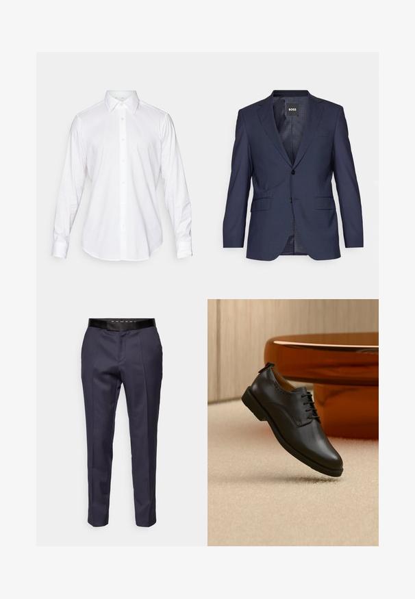 Marineblå blazer lavet af struktureret stof, med enkeltrækkende design, notch-lapel, to frontlommer og to knapper.; Hvid langærmet skjorte med knaplukning, klassisk krave, glat stof og frontplacket med lette, rundede knapper.; Marineblå skræddersyede bukser med en glat tekstur, der har en sort talje og kantdetaljer langs fronten for et formelt udseende.; Sort lædersko med snørebånd, placeret svævende over lyst beige tæppe, orange rundt bord i baggrunden.