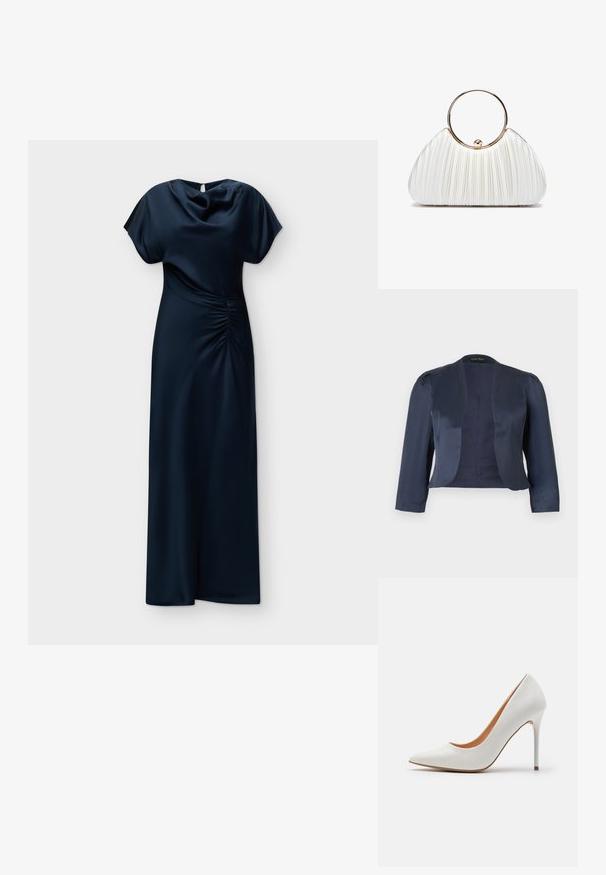 Marineblauwe cropped blazer met open voorzijde, lange mouwen en licht gevoerde schouders, gemaakt van glad satijnen stof.; Marineblauwe satijnen lange jurk met korte mouwen, gedrapeerde halslijn en geplooid detail aan één kant van de taille.; Witte gepolijste leren hoge hakpump met een spitse neus en slanke stilettohak, met een gladde textuur en een beige interieur.; Witte geplooide handtas met een ronde gouden handgreep, gemaakt van zacht materiaal en een afgeronde vorm. Elegante uitstraling met een gestructureerde afwerking.