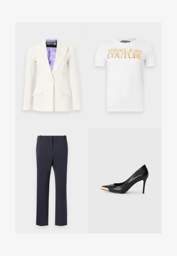 Valkoinen räätälöity bleiser yksillä napin kiinnityksillä, loveillut kaulukset, läppätaskut ja violetti kuvioitu sisävuori, jossa Versace Jeans Couture -etiketti.; Valkoinen lyhythihainen T-paita, jonka rintakeällä on kultainen "VERSACE JEANS COUTURE" -teksti.; Tummansininen räätälöity housut, joissa on sileä kangas, suora lahkeet suunnittelu, vyölenkit ja etutaskut. Yksinkertainen ja siisti estetiikka.; Musta nahkainen korkea korkokenkä kapealla kärjellä; siinä on metallinhohtoinen kultainen yksityiskohta varpaankärjessä. Suora pinta ja tyylikäs muotoilu.