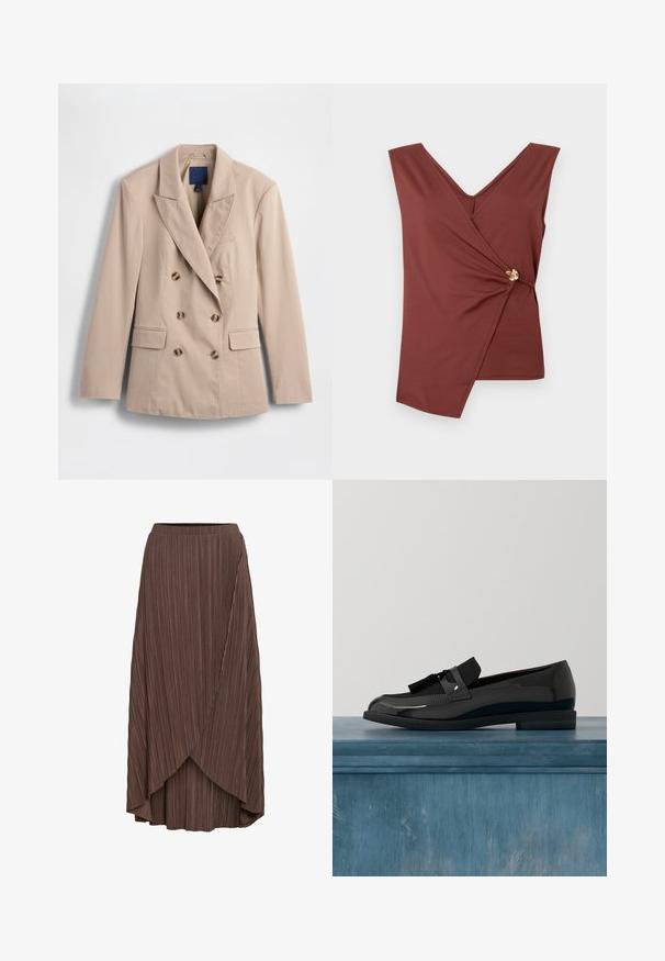 Beige dobbeltradet blazer med hakket revers, to forlommer og brune knapper, lavet af glat stof.; Ærmeløs brun indpakningsbluse med asymmetrisk kant og en gylden dekorativ lås på siden.; Brun plisseret midi-nederdel med omslagslook foran og elastisk taljebånd, med lagdelt asymmetrisk kant.; Sorte patenterede lædersko med flad hæl, med et frynsedetalje og glat overflade, designet med en rund tå og subtil søm.