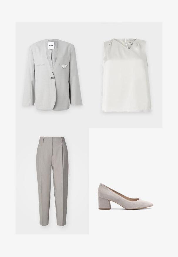 Grå blazer med dyb V-hals og enkelt knaplukning, med to forlommer og et lommetørklæde detaljer. Skræddersyet pasform med lange ærmer.; Ærmeløs hvid bluse med V-udskæring, diskrete folder ved skuldrene og lynlåslukning bagpå, vist på ensfarvet baggrund.; Lys grå skræddersyede bukser med en glat tekstur, plisseret front og lige ben-design. Har bæltestropper og en poleret finish.; Grå ruskind blokkens højhælede pumpe med spids tå, glat tekstur og lav åbningskant for nem påføring. Solid hæl giver stabilitet.