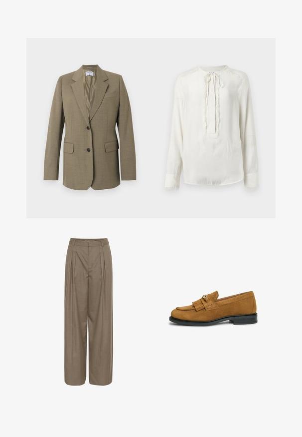 Tan enkeltknappet blazer med hakkede revers, to forlommer med klap, brystlomme og to sorte knapper, foret inderside.; Hvid langærmet bluse med rund halsudskæring og snorelukning. Har en tekstureret kant langs fronten og manchetterne. Glat stoffinish.; Plisserede bukser med bred ben i en lys brun stof, med en struktureret talje og en glat tekstur, designet til komfort og alsidighed.; Brun ruskindslipper med frynse detaljer og guldkæde på sort sål, sidevisning.