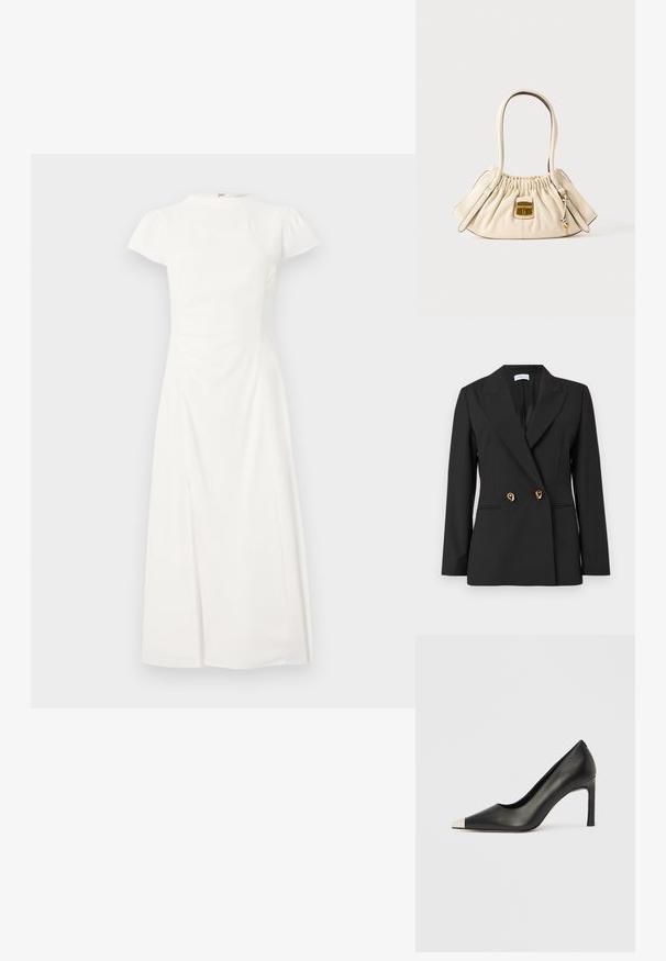 Veston noir sur mesure avec manches longues, revers crantés, deux boutons décoratifs dorés et poches à fente sur le devant.; Robe midi blanche à manches courtes avec un col montant et une taille cintrée, présentant une fente avant subtile sur un fond uni.; Chaussure à talon haut en cuir noir avec bout pointu et capuchon argenté métallique. Présente une finition lisse et un talon fin de 10 cm.; Sac à main en cuir souple couleur crème avec le haut froncé, deux poignées et un petit fermoir rectangulaire doré à l'avant.