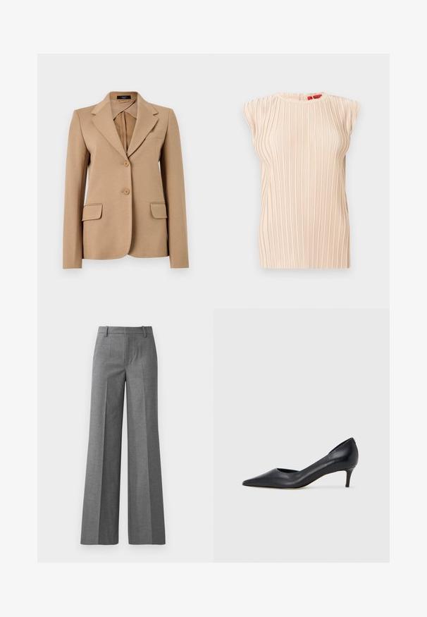 Beige dameblazer med tilpasset pasform, med hakkede revers, to knapper foran, lommer med klap og en brystlomme, vist på en ensfarvet baggrund.; Ærmeløs beige plisseret bluse med rund halsudskæring og subtil vertical struktur, vist på hvid baggrund.; Grå bukser med vidde i et tekstureret stof. Har frontfolder, en tætsiddende talje og en poleret finish, ideel til formelle anledninger.; Sort læderpumpe med spids tå og lav hæl. Har en glat tekstur og subtil glans. Åben udskæring foran for ekstra detalje.