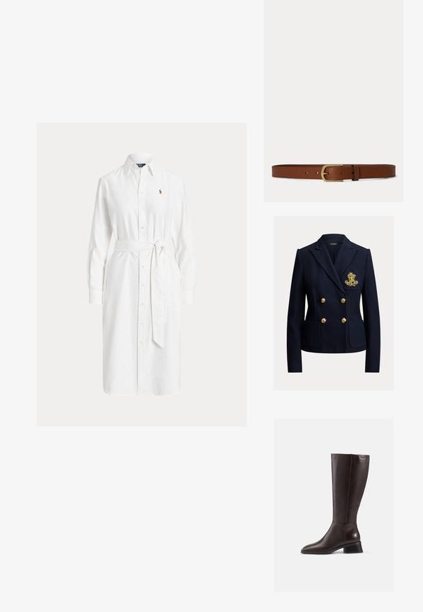 Marineblauer, doppelreihiger Blazer mit goldenen Knöpfen, zwei vorderen Taschen und einem goldbestickten Monogramm auf der Brusttasche.; Weißes Hemdkleid mit langen Ärmeln, Kragen, Taillenbindung und kleinem gesticktem Logo auf der linken Brust.; Knöchelhohe, braune Lederstiefel mit glatter Oberfläche, abgerundeter Spitze und gestapeltem schwarzen Absatz. Schlichtes Design mit minimalen Hardware-Details.; Brauner Leder-Gürtel mit rechteckiger, goldfarbener Schnalle und mehreren Einstelllöchern vor weißem Hintergrund.