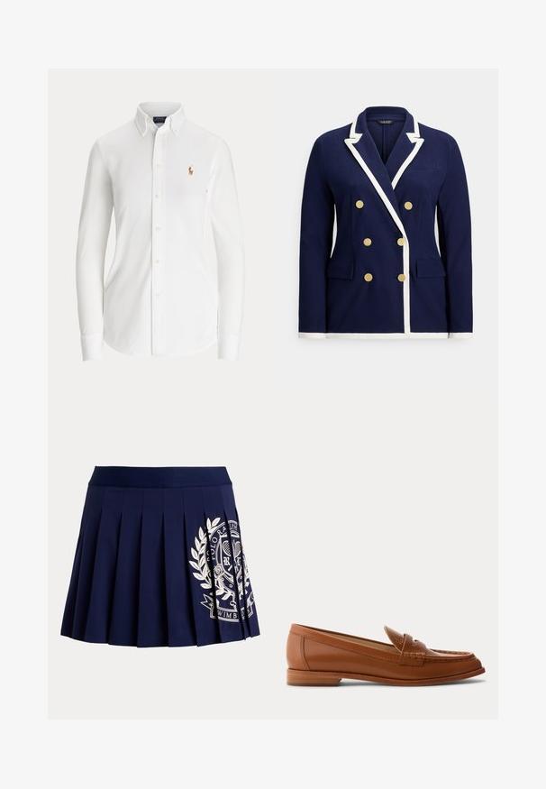 Marineblå dobbeltradet blazer med hvid kant, guldknapper, notched revers og lommer med klap foran.; Hvid skjorte med lange ærmer og knapper, med knaplukket krave og lille broderet polo-spillerlogo på brystet.; Marineblå plisseret nederdel med bred linning og hvid tennisinspireret logo på nederste højre side.; Brun læderloafer med lavt træsål, klassisk penny-rem og syet detalje langs tå og sider.