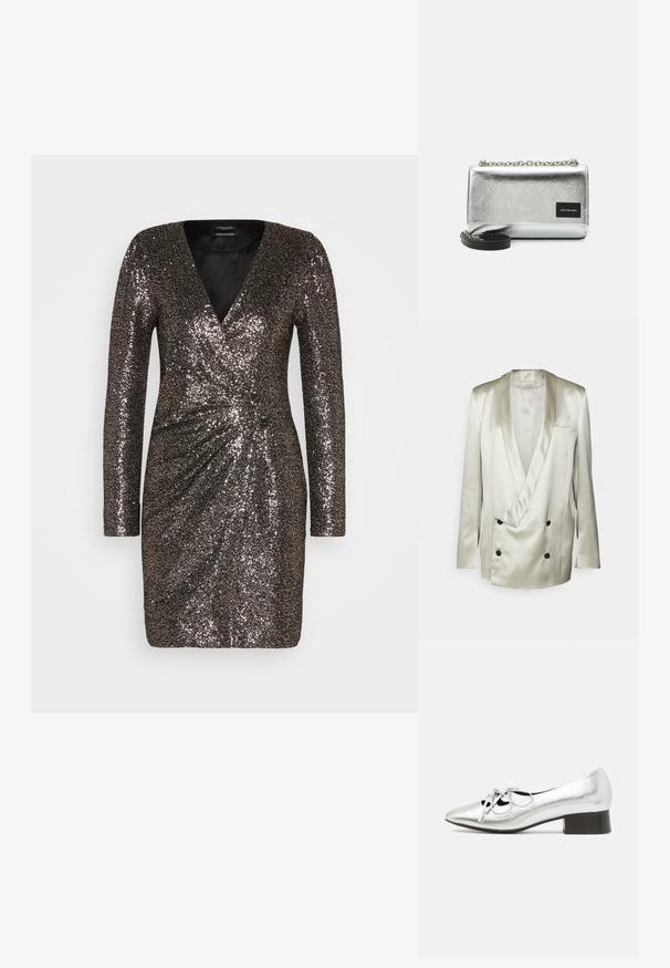 BITE Studios WEDDING FRAME - Blazer - tin; Scotch & Soda MINI DRESS IN MIXED SEQUINS - Vestido de cóctel - mixed metal; Zapato de cuero sintético plateado con punta afilada, detalle decorativo de encaje y un bajo tacón cuadrado negro. Textura suave y acabado brillante.; Calvin Klein Jeans SCULPTED FLAP - Bolso de mano - metallic