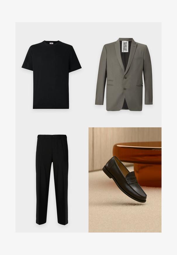 Grijze blazer met een getailleerde pasvorm, twee knopen, notch-revers en zijzakken; gladde textuur met een subtiele glans.; Eenzwarte korte mouwen T-shirt met ronde hals, plat weergegeven tegen een witte achtergrond, met een klein merkje binnenin de kraag.; Zwarte broek van gladde stof, met een rechte snit, twee voorzakken en een ritssluiting met knoopsluiting.; Zwarte leren loaferschoen zwevend boven een beige tapijt met amberkleurige moderne meubels op de achtergrond.
