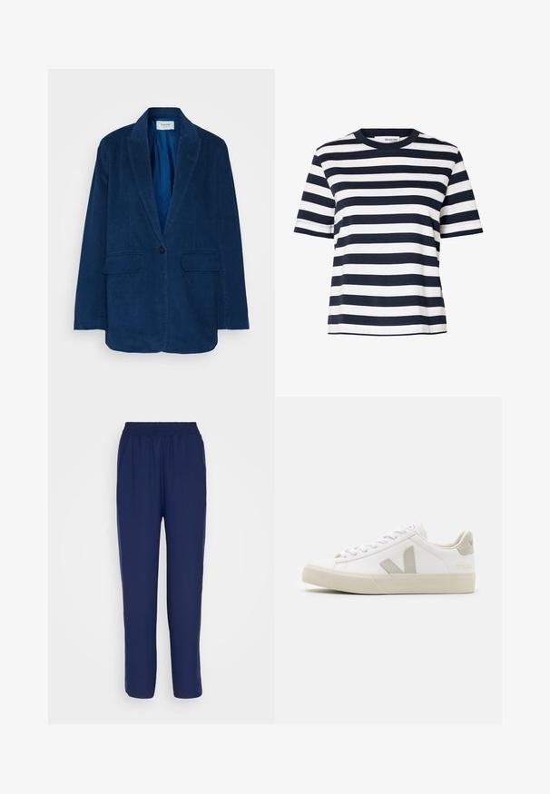 Marineblauer Cord-Blazer mit Reverskragen, einer einzelnen Knopfschließe und zwei frontalen Taschen. Strukturierter Stoff mit vertikalen Rippungen.; Schwarz-weiß gestreiftes T-Shirt mit kurzen Ärmeln, rundem Ausschnitt und lässiger Passform.; Marineblaue Hose mit elastischem Bund und geradem Bein, aus glattem Stoff gefertigt. Keine sichtbaren Muster oder Beschläge.; Weiße Sneaker aus Leder mit grauen V-Logo-Akzenten, strukturiertem Gummiabsatz, weißen Schnürsenkeln sowie gepolstertem Zungen- und Knöchelbereich.