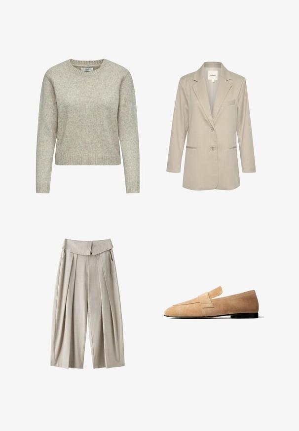 Lichtbeige blazer met een gecapitonneerde kraag, enkele knoopsluiting, twee voorzakken en een subtiele textuur. Inclusief een detail van een borstzak aan de linkerzijde.; Lichtbeige vrouwen trui gemaakt van zacht gebreide stof, met een ronde halslijn en ribgebreide manchetten en zoom. Klassiek, recht gesneden ontwerp.; Beige, wijd uitlopende broek met hoge taille, plooien en zakken aan de zijkant, met een gevouwen tailleband en details bij de voorkant naad.; Lichtbruine suède loafer met een lage zwarte hak en een brede band over de bovenkant, weergegeven in zijaanzicht tegen een witte achtergrond.
