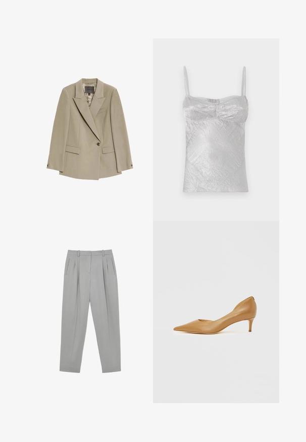 Beige enkeltknaps blazer med brede revers, to forlommer med flap og en brystlomme, der har et mønstret indvendigt fôr.; Sølv satin camisole med tynde stropper, krøllet tekstur og tætsiddende form. Har buede sømme og en rund halsudskæring.; Lysegrå formelle bukser med frontplisser, sidelommer, bæltestropper og en tilspidset benform.; Spids-tå tan læderpumpe med lille hæl, der har et udskåret design på siden for ekstra detaljer og glat tekstur.
