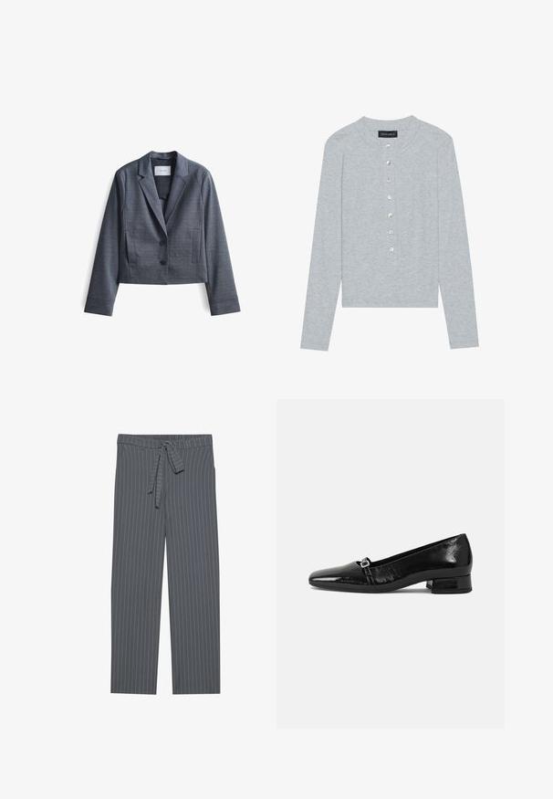 Donkergrijze, geknipte blazer gemaakt van soepel materiaal met gespiegelde revers, sluiting met twee knopen en zijzakken. Eenvoudig ontwerp, minimale accenten.; Grijze cardigan met lange mouwen van geribbelde stof, voorzien van een ronde halslijn en zes knopen aan de voorkant met een lichte glans.; Grijze broek met fijne streepjes, een elastische tailleband, strikdetail en een losse pasvorm. Gemaakt van een gladde stof met verticale strepen.; Zwarte laarzen van gepatenteerd leer met een puntige neus, een lage vierkante hak en een kleine metalen gespdetail op de band. Gladde textuur.