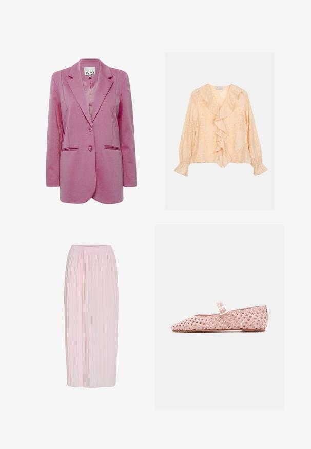 Blazer rosa con un corte ajustado, dos botones, solapas con muesca y bolsillos laterales. Tejido suave con un acabado ligeramente texturizado.; Blusa de melocotón con volantes, de mangas largas, con tejido texturizado y puños elásticos. Presenta un escote en V profundo y un sutil patrón floral.; Falda plisada de color rosa claro con una cinturilla relajada y una silueta larga y fluida. Textura suave con sutiles rayas para un detalle adicional.; Zapato plano tejido rosa con una pequeña correa de hebilla y una suela baja de madera, mostrado en perfil lateral sobre un fondo blanco.