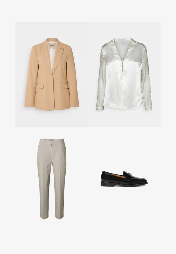 Blazer beige avec une conception structurée, fermeture à un bouton, deux poches avant et une finition lisse. Doublure intérieure offrant un confort supplémentaire.; STUDIO ID ALYSSA - Blouse - champagne; Pantalon beige sur mesure avec passants pour ceinture, fermeture éclair avant et plis marqués sur les jambes, présenté sur fond blanc.; Mocassin en cuir noir avec un bout arrondi, une silhouette élancée et une sangle décorative avec accent en métal sur le dessus. Semelle en caoutchouc plate.