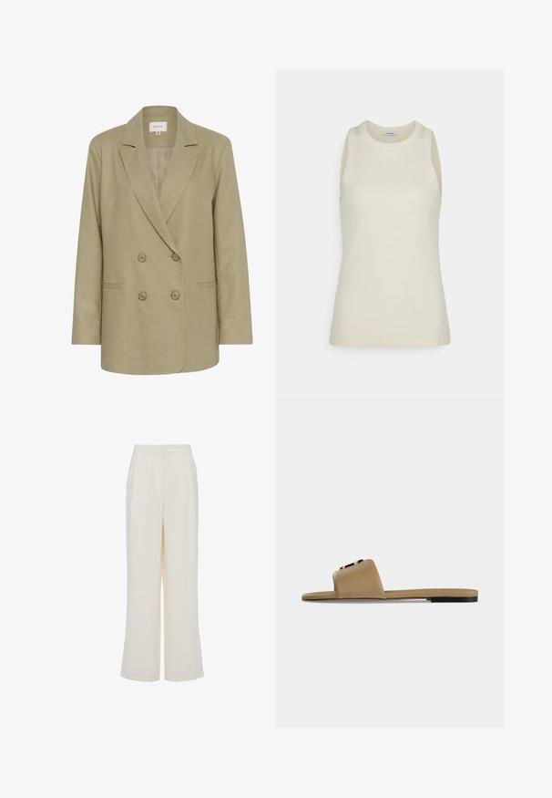 Dobbeltbrystet beige blazer lavet af tekstureret stof. Har en udspecificeret krave, to forlommer og knaplukning.; IVY OAK KLARA ANN - Top - almond milk; Kremfarvede bukser med højtaljet vidde og bæltestropper samt en flad front, vist på en hvid baggrund.; Beige flad slide sandal med bred rem og lille gyldent rektangulært detalje, sort tynd sål, minimalistisk design.