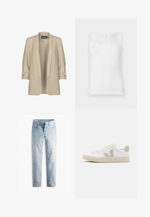 Beige Blazer mit Schalkragen und offener Vorderseite. Weiche, glatte Textur; 3/4-lange Ärmel mit Raffung. Keine Verschlüsse.; Weißes geripptes Tanktop mit rechteckigem Ausschnitt und breiten Trägern. Der Stoff hat ein strukturiertes, dehnbares Aussehen.; Hellblaue Jeans aus Denim mit geradem Bein, fünf Taschen und Metallknöpfen am Standardbund.; Weiße Sneaker aus Leder mit grauen V-Logo-Akzenten, strukturiertem Gummiabsatz, weißen Schnürsenkeln sowie gepolstertem Zungen- und Knöchelbereich.