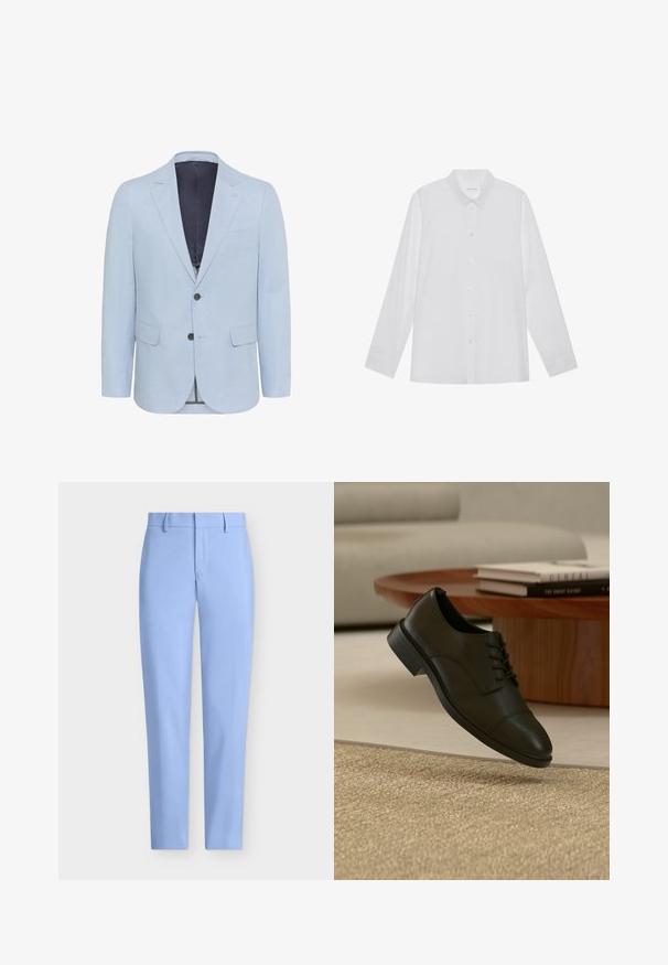 Hellblauer Blazer aus strukturiertem Stoff, mit schmalen Revers, zwei Knöpfen und zwei vorderen Taschen. Das Innenfutter ist in dunkler Farbe gehalten.; Weiße Langarmbluse aus glattem Stoff, mit spitzem Kragen, Knopfleiste vorne und Ein-Knopf-Manschetten.; Helleblaue maßgeschneiderte Hosen mit glatter Textur, geradem Bein-Design und einer Fronttasche. Mit Gürtelschlaufen und Reißverschluss.; Schwarzer Lederschuh mit Schnürsenkeln, der über einem beigen, strukturierten Teppich in einem Wohnzimmer mit einem hölzernen Couchtisch und Büchern schwebt.
