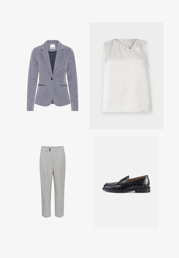 Blazer mit Fischgrätmuster in Marineblau und Weiß. Verfügt über einen Reverskragen, zwei vordere Taschen und einen Einknopfverschluss für einen maßgeschneiderten Look.; Ärmellose weiße Bluse mit V-Ausschnitt, dezenten Falten an den Schultern und Reißverschluss hinten, vor neutralem Hintergrund präsentiert.; Hellgraue Hose mit maßgeschneiderter Passform, ausgestattet mit zwei vorderen Falten, einer glatten Textur und doppeltem Knopfverschluss am Bund.; Schwarze Loafer aus krokodilgeprägtem Leder mit abgerundetem Zehenbereich, zum Hineinschlüpfen und einem niedrigen, stabilen Absatz. Glatte Textur und dezenter Glanz.