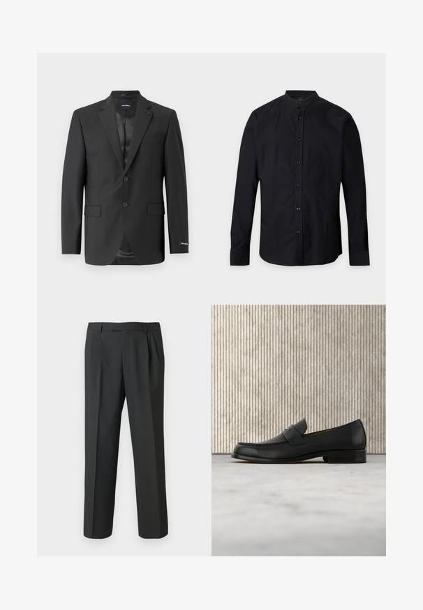 Zwarte op maat gemaakte blazer in een soepele stof, enkelvoudig met twee knopen, heeft een notch revers, twee voorzakken en een stijlvolle voering.; Zwart shirt met lange mouwen, staande kraag en knopen aan de voorkant, afgebeeld op een effen lichtgrijze achtergrond.; Zwarte broek van gladde stof, met een rechte pijp, geplooide voorkant en standaard tailleband met riemlussen.; Zwarte leren loafer zweeft boven een beige tapijt met op de achtergrond een glanzende, ronde, bruine tafel.
