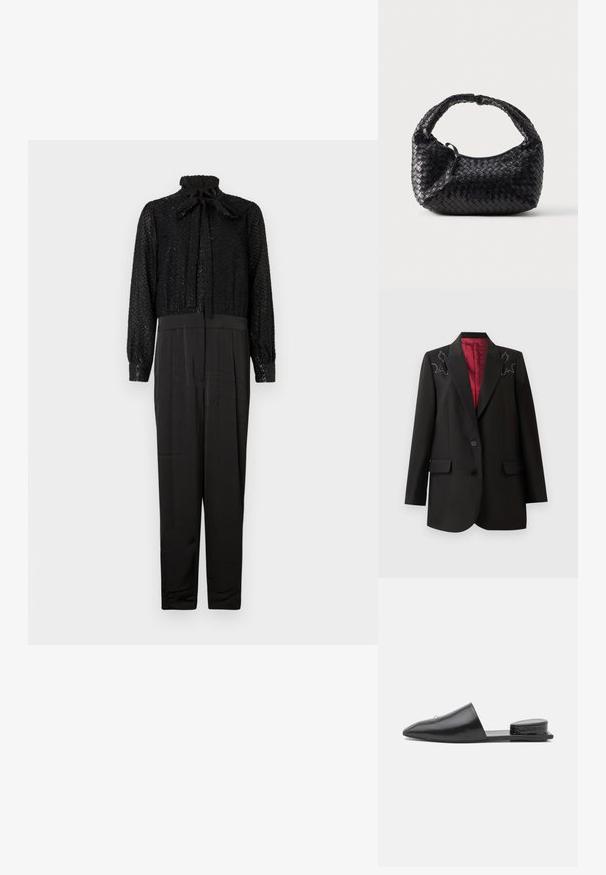 Sort skræddersyet blazer med dyb rød foring, der har blomsterbroderi på skuldrene og to forlommer. To-knap lukning.; Sort jumpsuit med en tekstureret, glitrende top med høj hals og sløjfe, samt en glat, tætsiddende bund med lange ærmer og tilspidsede ben.; Sorte læder slip-on mules med spids tå, minimalistisk design og tekstureret hæl. Glat overflade og flad sål.; Sort flettet håndtaske med en rundet form, tekstureret finish og et buet håndtag. Har et diskret logo på forsiden.