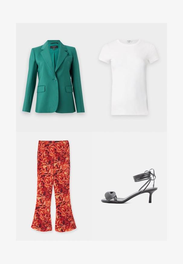 Blazer bleu canard avec un revers cranté, fermeture à un bouton, deux poches avant et texture lisse. Coupe ajustée avec un design moderne.; T-shirt à manches courtes blanc côtelé avec un col rond. Le tissu semble lisse avec une silhouette ajustée. Étiquette de marque visible au niveau du col.; Onalaja MALIA PANTS - Pantalon classique - orange; Sandale à talon en cuir gris avec une bride nouée sur les orteils et des lacets enroulants autour de la cheville, sur un talon moyen et fin, sur fond blanc.