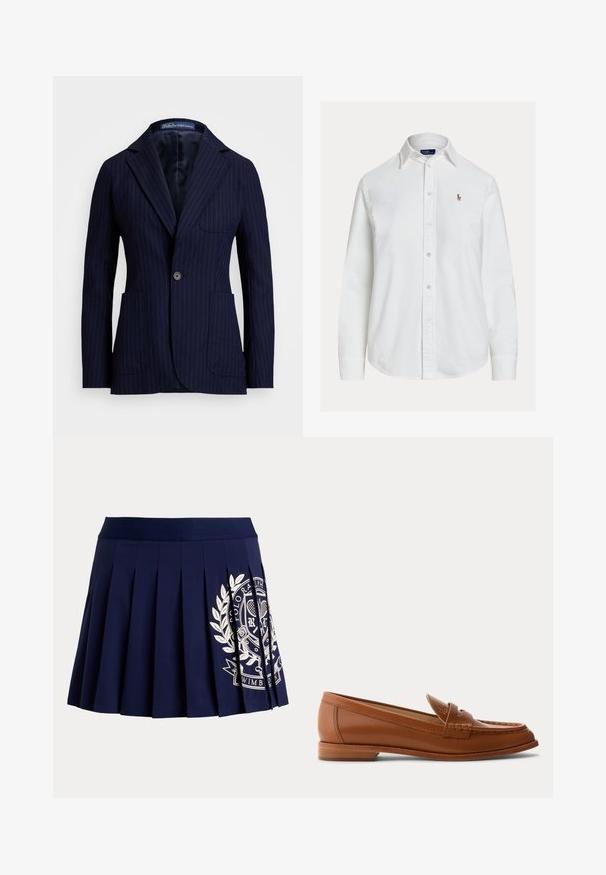 Marineblå nålestribet blazer lavet af stof med en glat tekstur. Har en vippekrave, to forlommer og en enkelt knaplukning.; Hvid langærmet skjorte med knapper og krave samt lille broderet logo på venstre bryst, vist på ensfarvet baggrund.; Marineblå plisseret nederdel med bred linning og hvid tennisinspireret logo på nederste højre side.; Brun læderloafer med lavt træsål, klassisk penny-rem og syet detalje langs tå og sider.