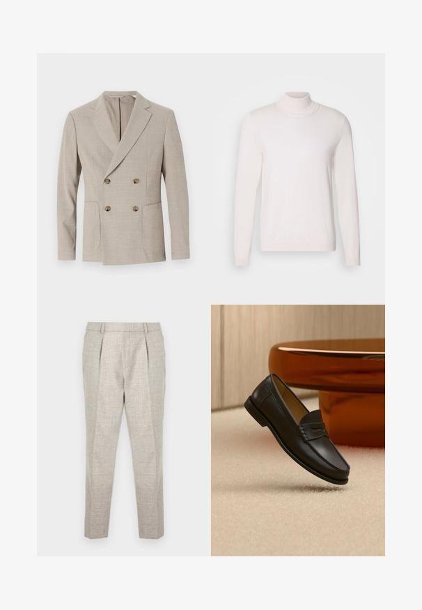Beige dubbelzijdig blazer met een gestructureerd streep patroon, notch revers en twee voorkeurszakken. Bevat ronde messing knopen.; Lichtroze coltrui met lange mouwen, een zachte textuur, ribbelkraag en manchetten, met een klassieke, getailleerde uitstraling.; Lichtgrijze, op maat gemaakte broeken van een gestructureerde stof, met een vlakke voorkant, twee voorplooien en slanke taps toelopende benen die net boven de enkels eindigen.; Zwarte leren loaferschoen zwevend boven een beige tapijt met amberkleurige moderne meubels op de achtergrond.