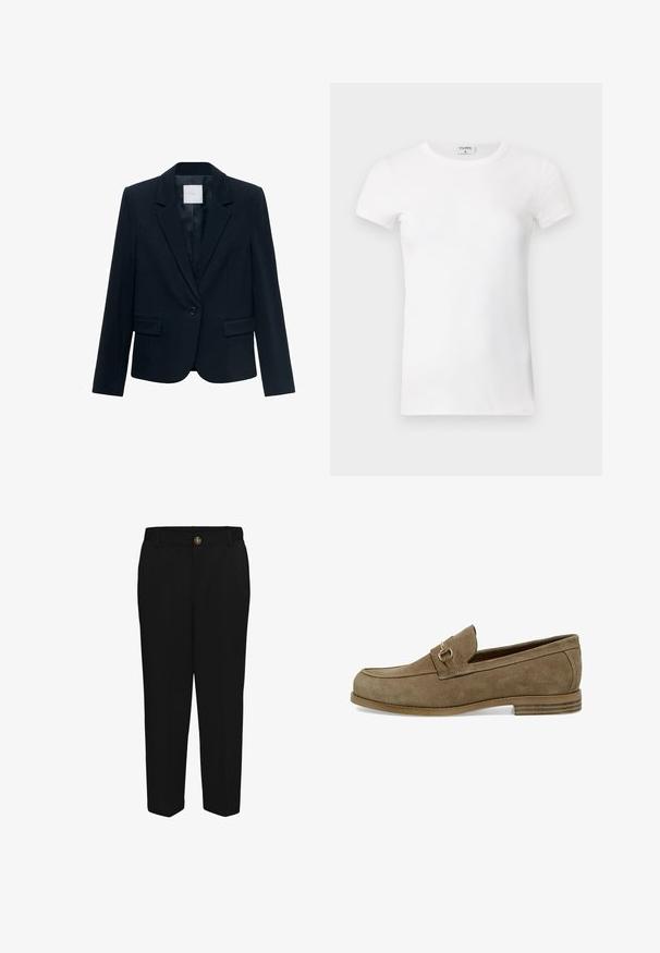 Marineblå skræddersyet blazer med langeærmer, enkelt sort knaplukning, spidse krave og to frontlommer med klap.; Hvid, stribet T-shirt med kortærmer og rund hals. Stoffet ser glat ud med en tætsiddende silhuet. Brandingmærke synligt ved kraven.; Sorte bukser med et lige ben-design, der har lukkemekanisme med knapper foran og sidelommer. Fremstillet af et glat, tekstureret stof.; Brune ruskinds loafers med rund tå, flad sål og en dekorativ metalspænde på vampen. Tekstureret overflade med subtile syninger.