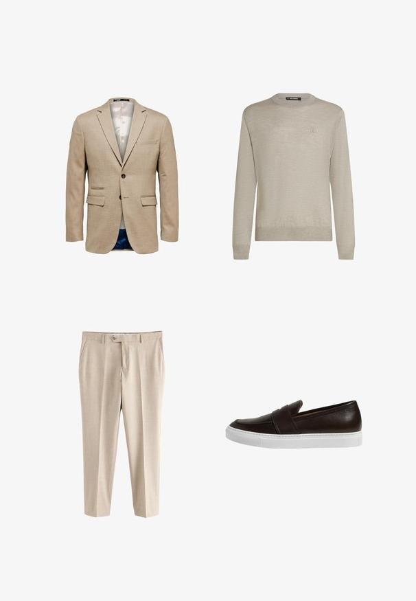 Blazer beige con una tela texturizada, que cuenta con dos bolsillos frontales, un bolsillo en el pecho y un cierre de un solo botón. Forrado en una tela ligera.; Jersey beige claro con cuello redondo, mangas largas y un pequeño bordado de logo sutil en el pecho izquierdo.; Pantalones formales beige con trabillas para cinturón, bolsillos laterales, cierre de botones y cremallera, mostrados sobre un fondo blanco.; Scarosso Zapatos sin cordones - brown calf