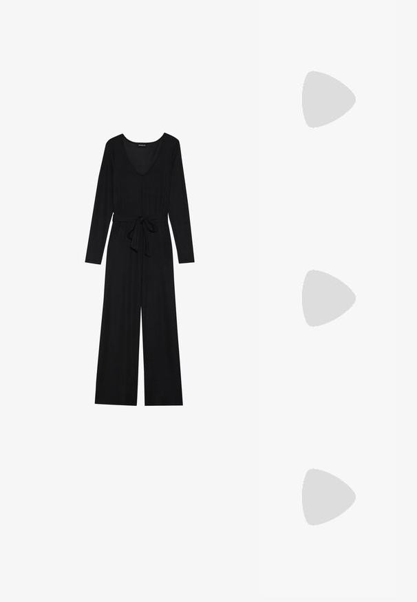 Must nagu musta värvi üldjumpsuit, millel on V-kaelus, laiad sääred, vöödiga talje ja soonikkoes pind.; Lühikeste varrukatega hall kardigan, millel on tekstuuriga lõng, ümmargune kaelus ja kaunistatud krae. Esiküljel on nupud ja soonikkoes mansetid.; Mustast nahast kleitking, millel on brogue-detailid, ümar varvas, viis silmaauku ja metallist naelad külgedel. Lame kummipõhi.; Tumehallist kangast kott, millel on kaardus käepide, pehme tekstuur ja ümar kuju. Pole nähtavaid metallosi ega kaunistusi.