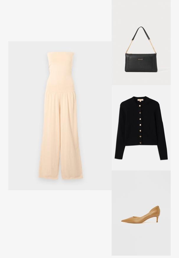 Beige strapless jumpsuit met een aansluitend lijfje en wijde pijpen, gegatherd bij de taille, weergegeven tegen een lichtgrijze achtergrond.; Zwarte cardigan van zacht stof, met een ronde hals, lange mouwen en zes gouden knopen aan de voorkant.; Tan bruine leren pump met spitse neus en een kleine hak, voorzien van een uitgesneden ontwerp aan de zijkant voor extra detail en een gladde textuur.; Zwarte leren clutch met een gepolijste textuur, gouden schouderband en een voorvak. Voorzien van een gouden logo op de voorkant.