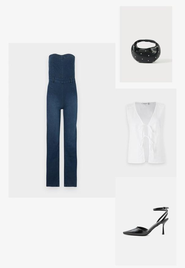 Combinaison en jean bleu foncé avec un design sans bretelles, un corsage ajusté, un pantalon droit et des accents de coutures apparentes.; Haut sans manches blanc avec un décolleté en V profond, ouverture frontale maintenue par des liens. Texture lisse avec un design minimaliste, sans motifs ni embellissements.; Escarpin noir à bout pointu avec fines brides de cheville et fermeture à boucle argentée sur fond clair uni.; Sac à main en cuir noir de forme arrondie, décoré de clous argentés et équipé d'une poignée courte. Texture lisse et fermeture éclair.