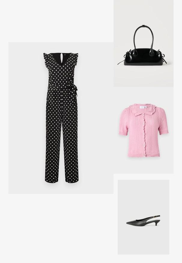 Čierny overal bez rukávov s bielymi bodkami, výstrihom do V, volánmi na ramenách a zaväzovacím opaskom v páse.; VILA VILUND SHIRT - Kardigán - sangria sunset; Čierne body topánky s otvorenou pätou vyrobené z hladkej kože. Zobrazuje tenké opätky a ozdobný detail s prackou na nastaviteľnom popruhu.; Malá čierna lesklá kabelka s dvoma dlhými rúčkami a bočnými šnúrkovými detailmi na jednoduchom svetlom pozadí.
