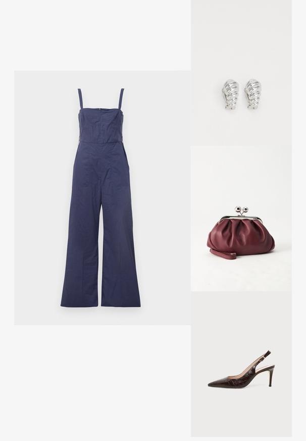 Mørkeblå jumpsuit med tynde stropper, tætsiddende bodice og brede bukser. Har en lynlås bagpå og en glat stofstruktur.; Mørkebrun slingback pump med krokodillepræget læder, spids snude og mellemhøj stilet hæl på ensfarvet baggrund.; Lille bordeauxlæder clutch-pung med sølv metal lukning og håndledsrem på hvid baggrund.; Sølv clip-on øreringe med spiralmønster, der har en glat metallisk tekstur og runde former. Ingen synlige udsmykninger eller mønstre.
