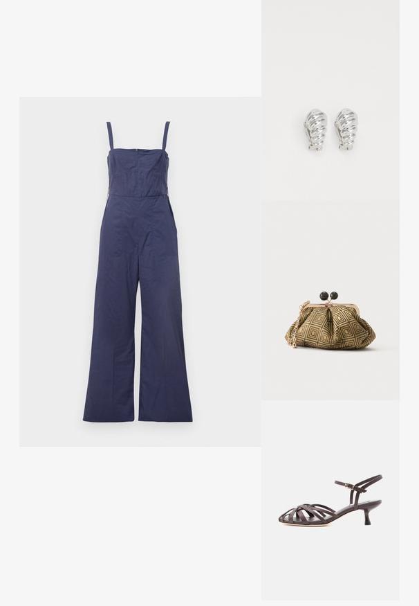 Mørkeblå jumpsuit med tynde stropper, tætsiddende bodice og brede bukser. Har en lynlås bagpå og en glat stofstruktur.; Mørkebrun læder sandal med smalle remme, kitten heel og justerbar ankelrem med spænde på hvid baggrund.; Lille clutch taske med gyldent og sort geometrisk mønster, guldfarvet metalramme, sort kuglelås og en kort guldkæde som rem.; Sølv clip-on øreringe med spiralmønster, der har en glat metallisk tekstur og runde former. Ingen synlige udsmykninger eller mønstre.